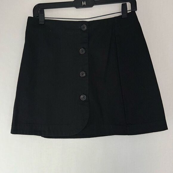 Urban Outfitters Black Button Front Mini Skirt Womens Medium NWT Casual Grunge - Picture 1 of 6